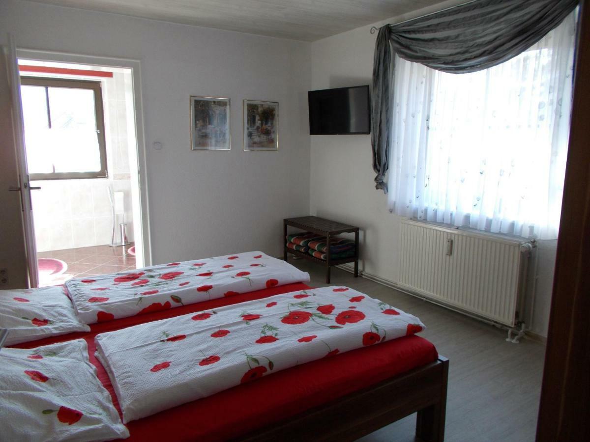Hoffmann Apartment *